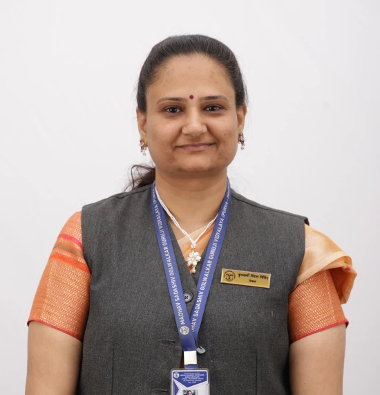 श्रीमती कुलकर्णी स्मिता